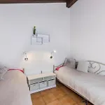 2 Bedroom Amazing In Cervar Porat * Poreč