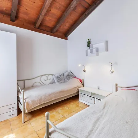 Lovely In Cervar Porat With Wifi *